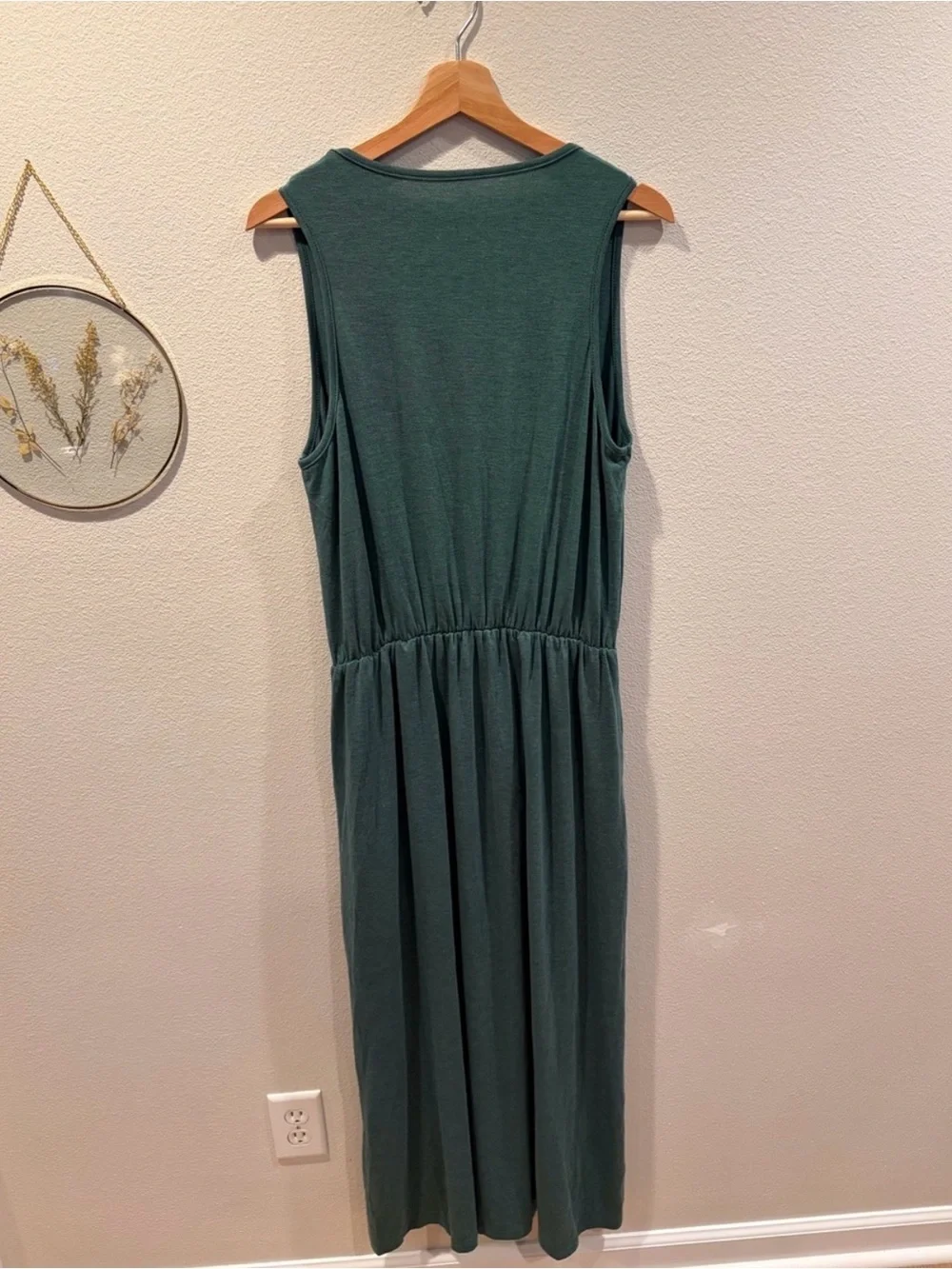 Cupshe lightweight sleeveless